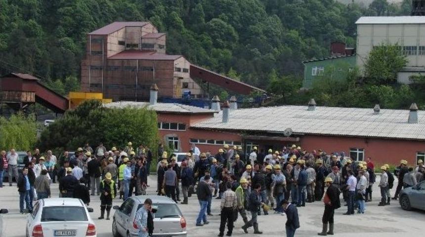 Amasra Ttk&rsquo;da &Ouml;l&ccedil;&uuml;m Cihazları Uyardı, &Uuml;retim Durdu