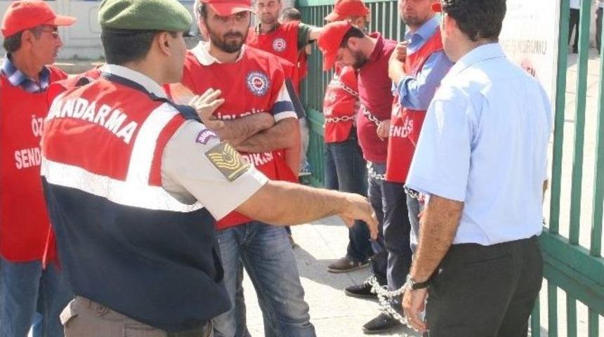İşten &Ccedil;ıkarılan İş&ccedil;iler Eylem Yaptı