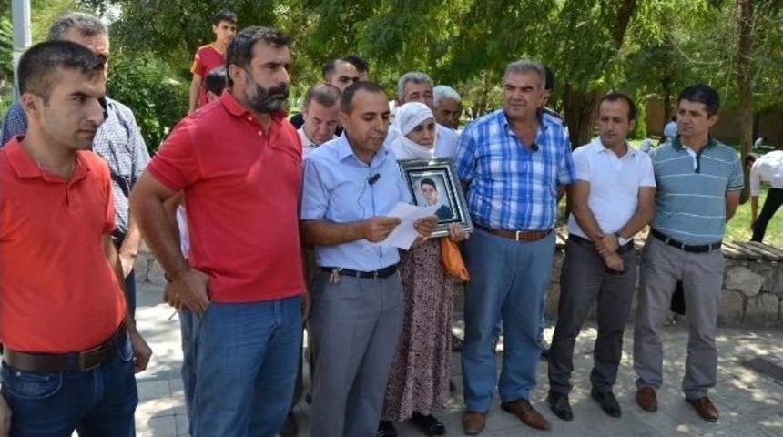 Ş&uuml;pheli &Ouml;l&uuml;mlerle İlgili Asker Ailelerinden A&ccedil;ıklama