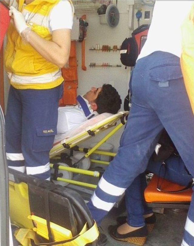 D&uuml;ğ&uuml;n Aracı Kaza Yaptı: 1 &Ouml;l&uuml;, 8 Yaralı 2