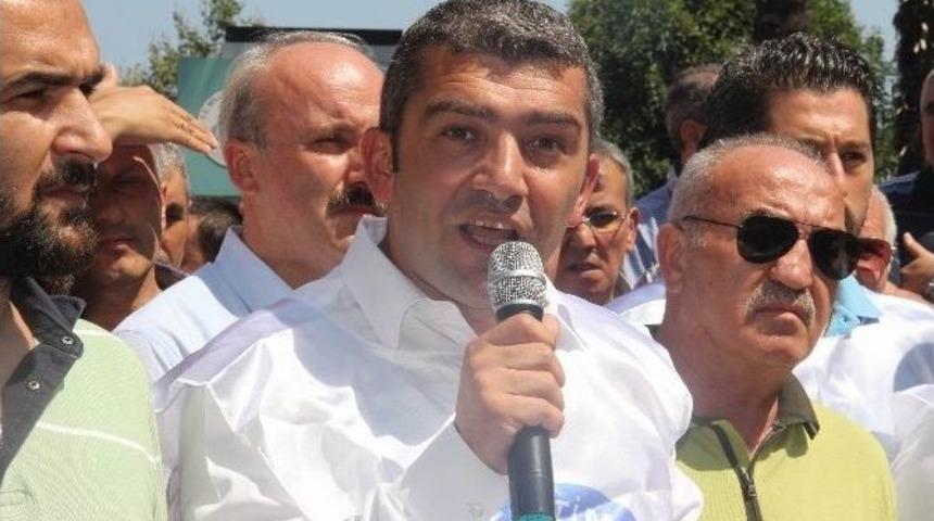 T&uuml;rk Eğitim-sen Atamalara Tepki G&ouml;sterdi