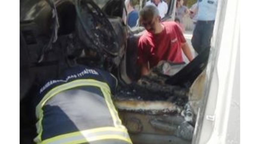 Kahramanmaraş&rsquo;ta &Ouml;ğrenci Servisi Yandı