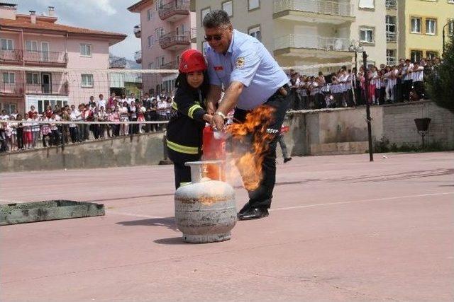 Denizli B&uuml;y&uuml;kşehir İtfaiyesi Yapılanmasını Tamamlıyor 2