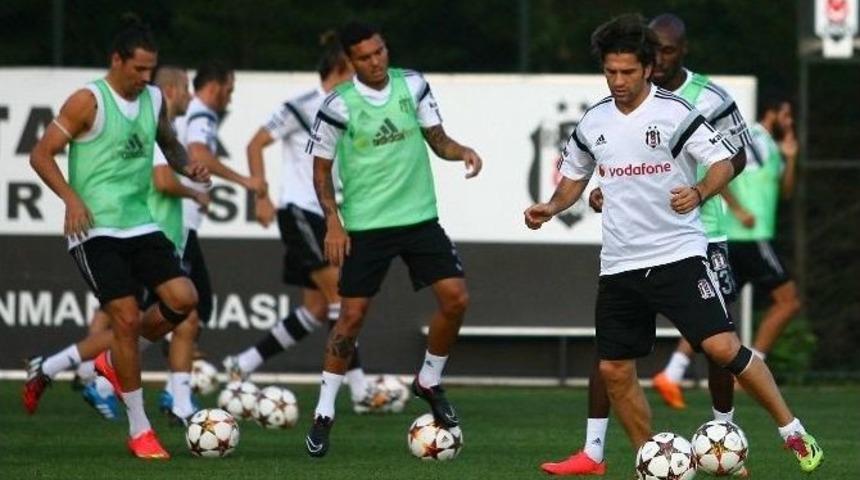 Beşiktaş, Arsenal Ma&ccedil;ının Hazırlıklarını S&uuml;rd&uuml;rd&uuml;