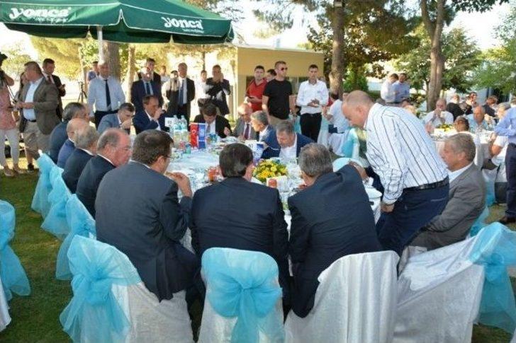 Türkiye Futbol Federasyonu Somalı Ailelerle Yemek Yedi G2