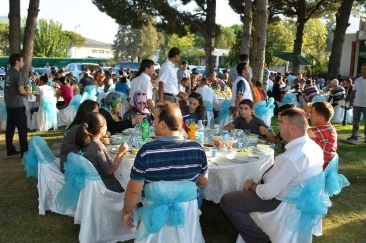 Türkiye Futbol Federasyonu Somalı Ailelerle Yemek Yedi G4