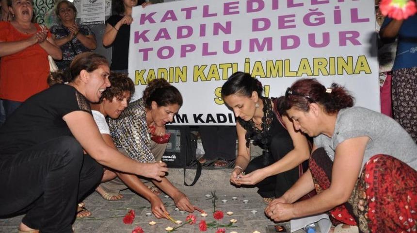 Tunceli'de Kadın Cinayetleri Protesto Edildi
