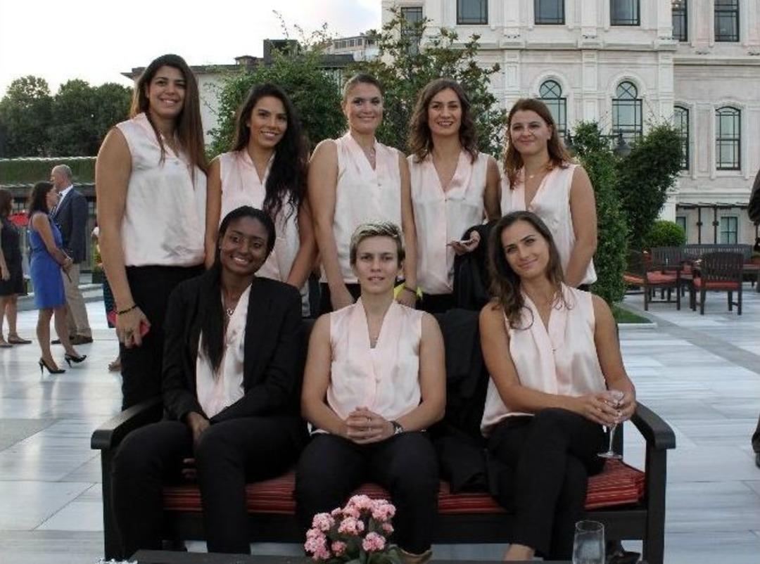 A Milli Basketbol Takımları D&uuml;nya Kupaları &Ouml;ncesi Bir Araya Geldi