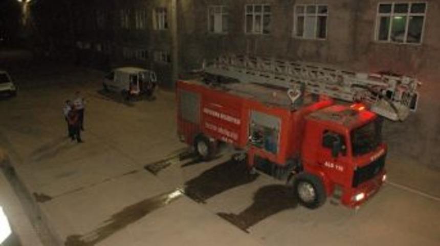 Adıyaman&rsquo;da, Tekstil Fabrikasında Yangın