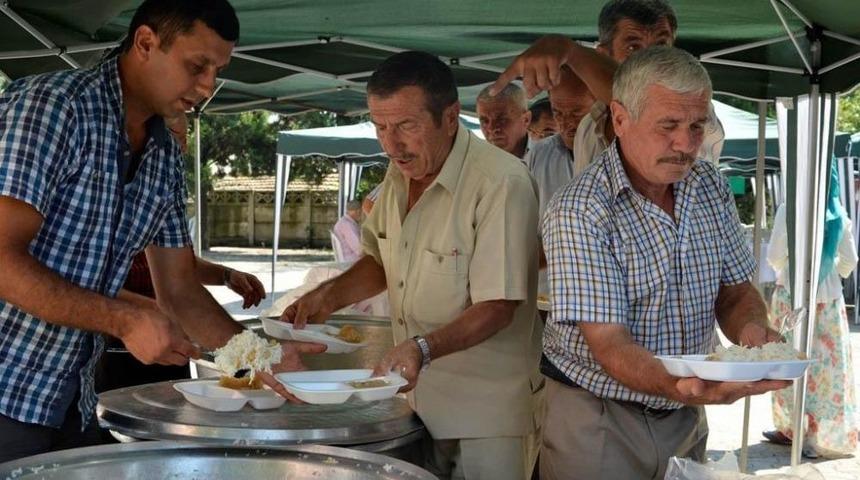 Erenler'de Hatim Cemiyetine Yoğun Ilgi