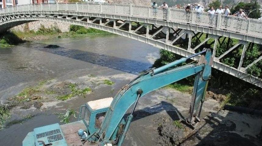 Yeşilırmak Temizleniyor