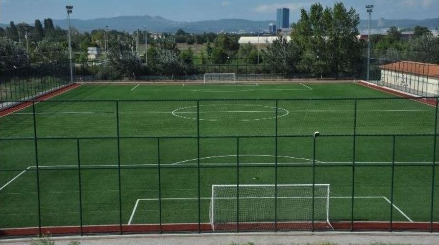 Altınova Spor Tesisi A&ccedil;ılıyor
