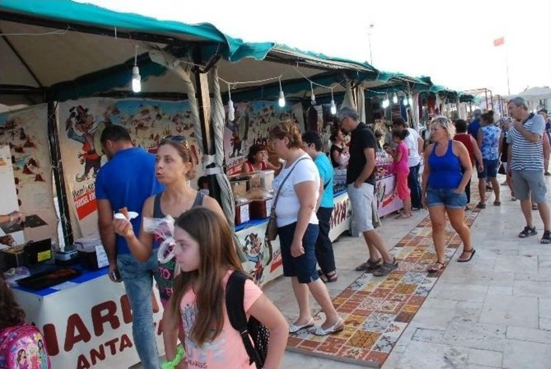 Didim&rsquo;de &ldquo;memleketten Geldik&rdquo; Y&ouml;resel &Uuml;r&uuml;nler Etkinliği