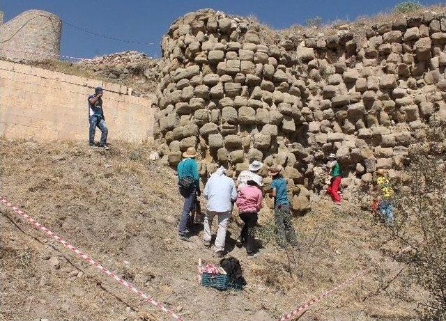 Harput’ta 5 Yıl Aradan Sonra Kazılar Yeniden Başladı