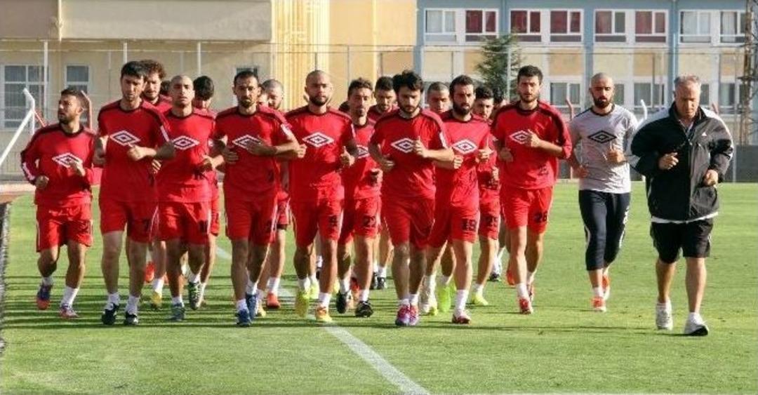 Yozgatspor Eski G&uuml;nlerini Arıyor