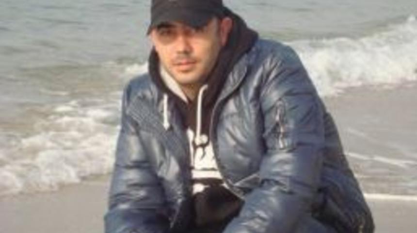 Minib&uuml;s Şof&ouml;r&uuml; İğne Vuruldu, Eve D&ouml;nd&uuml; &Ouml;ld&uuml;