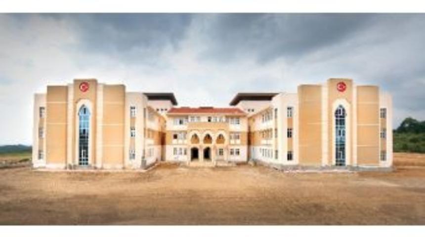 Hendek&rsquo;te Okulların İsimlerinde Değişiklik Yapıldı