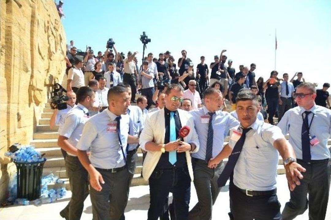 Anıtkabir&rsquo;de Basın Mensubuna Saldırı