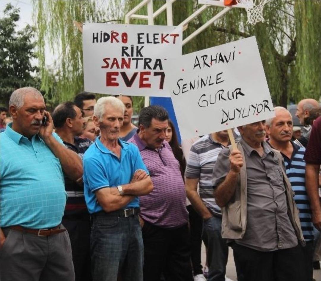 Bu Kez Hes İsteyenler G&ouml;steri Yaptı