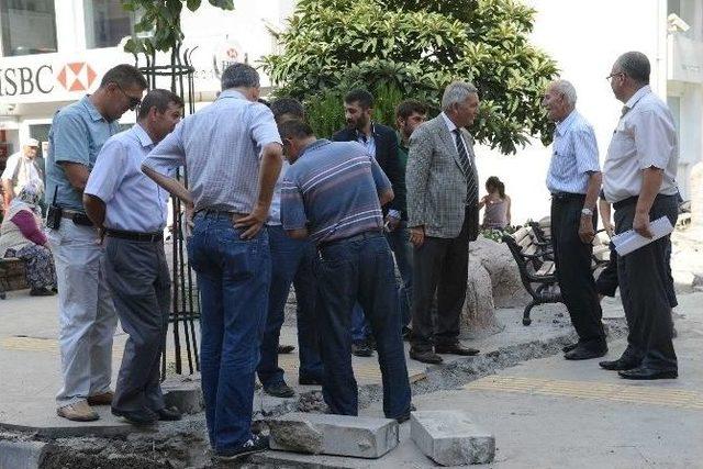 Isparta’da Dayanıklı Asfalt Kaplama Çalışmaları Hızla Devam Ediyor