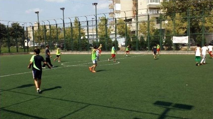 Roman Gen&ccedil;ler Uyuşturucudan Sporla Korunacak