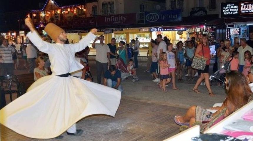 Hisar&ouml;n&uuml;&rsquo;nde Semazen G&ouml;sterisi