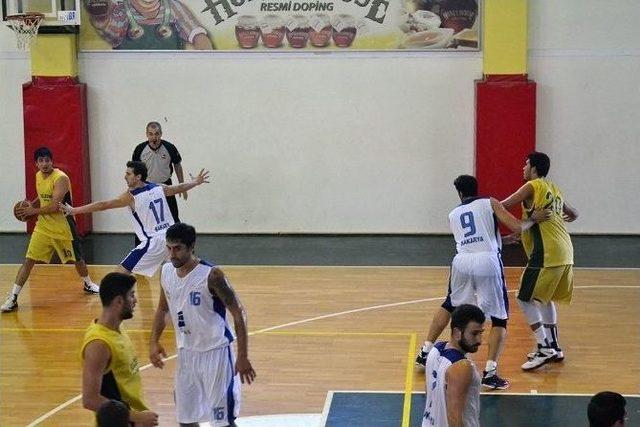 Büyükşehir Basket Takımı İzmir’de 2’de 2 Yaptı