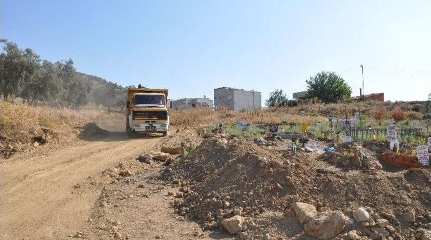 Edremit&rsquo;te Mezarlık D&uuml;zenleniyor