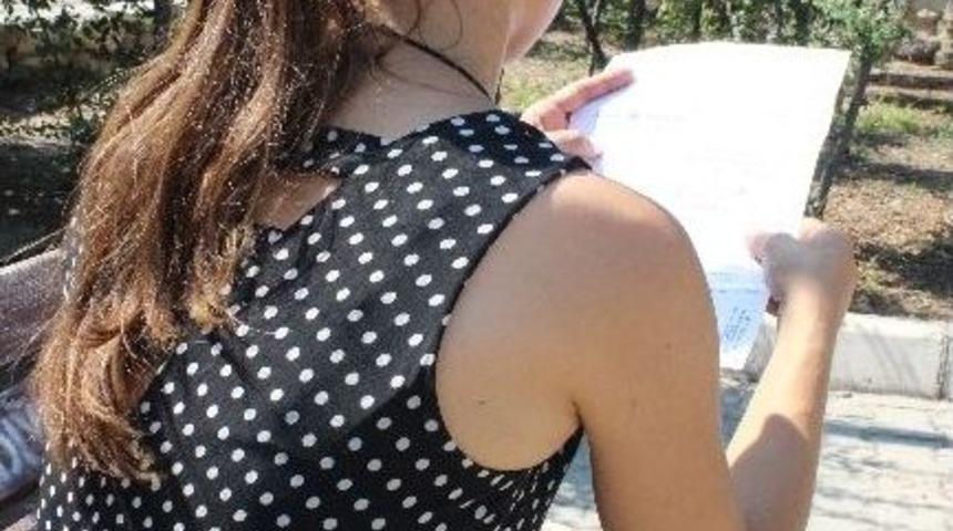 Tecav&uuml;ze Uğradıktan Sonra Aıds&rsquo;e Yakalanan Kadına Mahkumdan Evlenme Teklifi