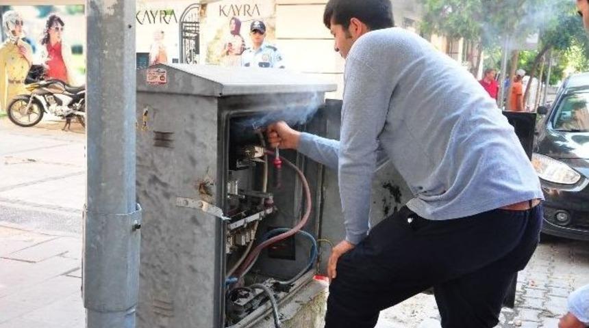 Aşırı Sıcak Elektrik Trafosunu Yaktı