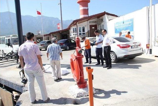 Kemer’de Denizde Erkek Cesedi Bulundu