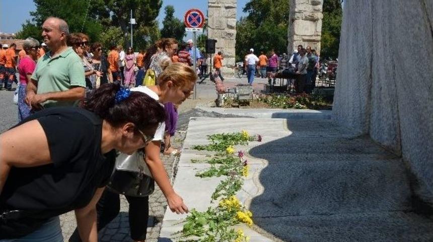 Sel&ccedil;uk&rsquo;ta, B&uuml;y&uuml;k Taarruz&rsquo;un 92. Yıl D&ouml;n&uuml;m&uuml; Kutlandı