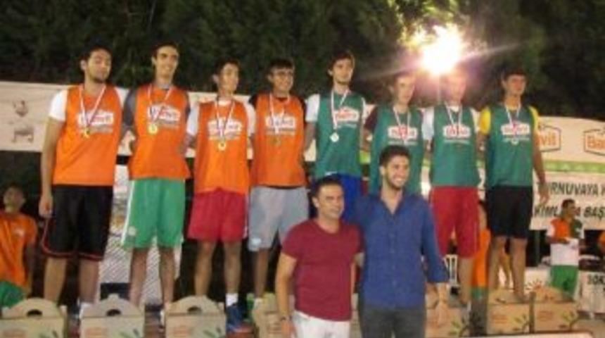 Erdek&rsquo;te Basketbol Ş&ouml;leni