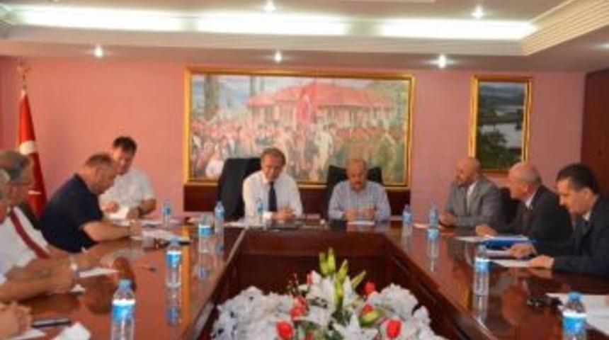 Şahin Ve Kahveci İl &Ouml;zel İdareyi Ziyaret Etti