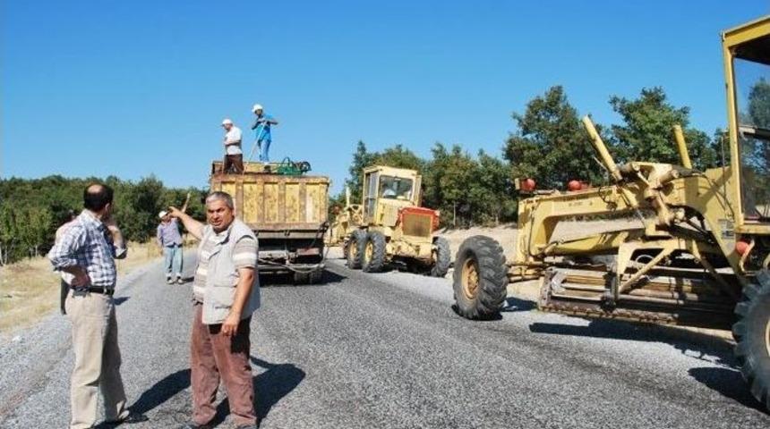 K&ouml;y Yollarının Bakım, Onarım Ve Asfalt &Ccedil;alışmaları Tamamlandı