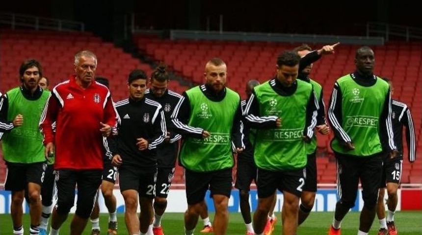 Beşiktaş, Arsenal Ma&ccedil;ının Hazırlıklarını Tamamladı