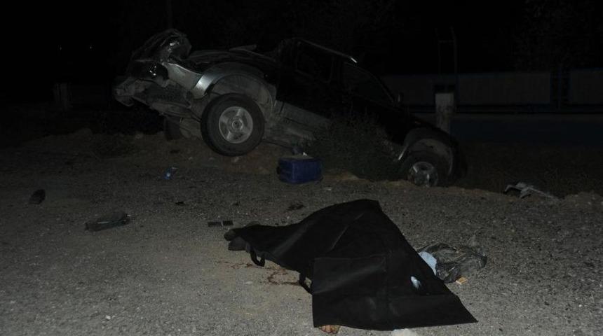 Aksaray'da Jip Şarampole Devrildi: 1 &Ouml;l&uuml;