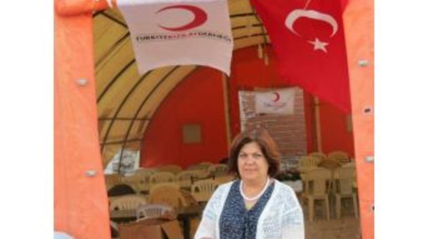 Urla Kızılay 150 Aileye Nakdi Yardımda Bulundu