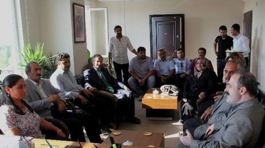 Ak Parti&rsquo;li Başkandan Bdp&rsquo;li Başkanına &lsquo;hayırlı Olsun&rsquo; Ziyareti