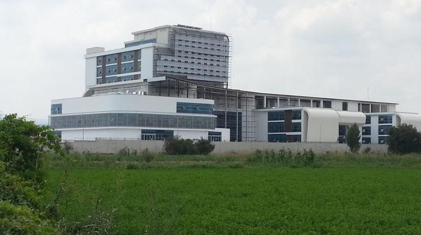 Mustafakemalpaşa Devlet Hastanesi Inşaatında Sona Yaklaşılıyor