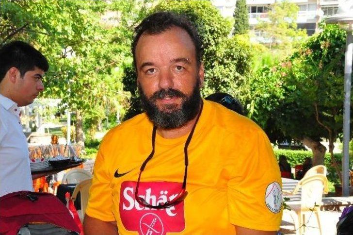 Hastalıklara Dikkat Çekmek İçin Yollarda G2