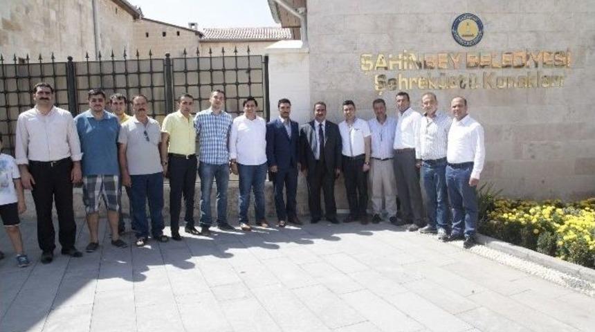 Birlik Vakfından Şahinbey Beldiyesi Hizmetlerine &Ouml;vg&uuml;