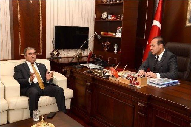 Oktay Öztürk: “hüseyin Sözlü Hepimize Umut Oldu”