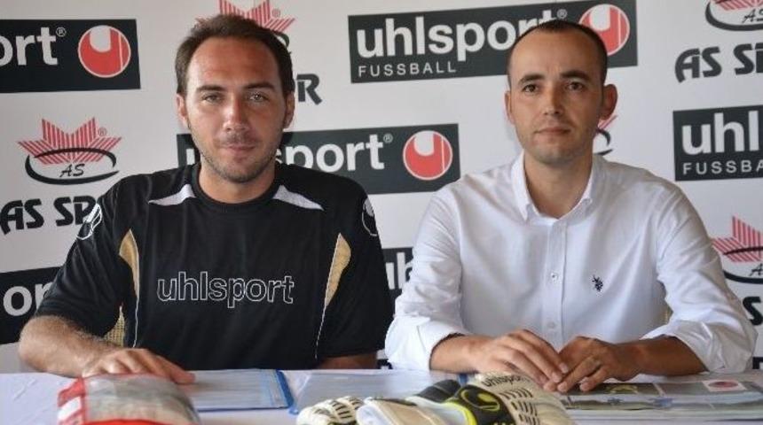 Tecr&uuml;beli Kaleci Dağlaroğlu, Uhlsport İle Sponsorluğa Devam Etti