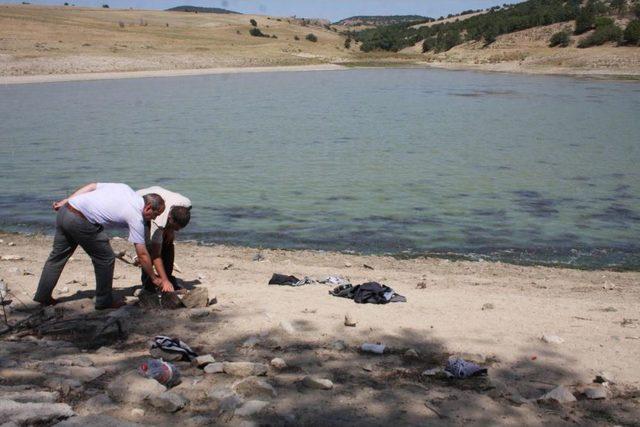 Amasya'da Gölete Giren Iki Gencin Boğulması