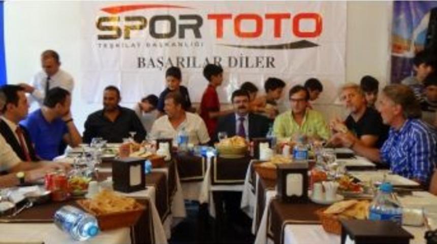 Futbolun Yıldızları Kars&rsquo;ta
