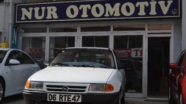 “rte” Plakalı Otomobil 75 Bin Tl’den Satılıyor