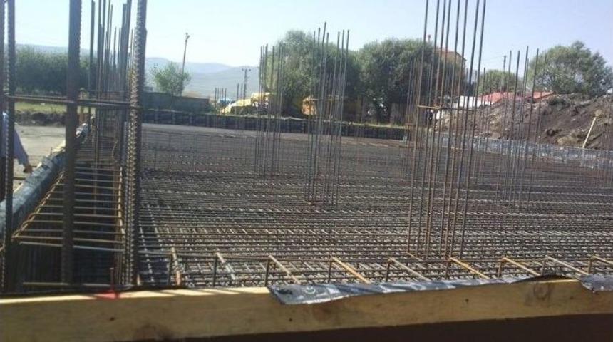 Yeni Caminin Temeli Atıldı