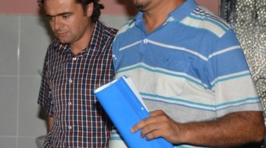 G&ouml;zaltına Alınan Polisler Sağlık Kontrol&uuml;nden Ge&ccedil;iriliyor