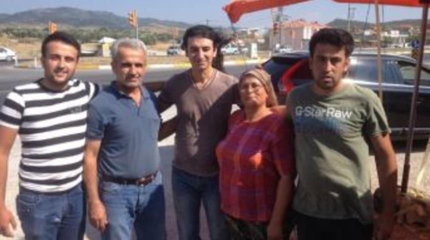 &Uuml;nl&uuml; Sanat&ccedil;ı Murat Kekilli Kırkağa&ccedil;&rsquo;ta